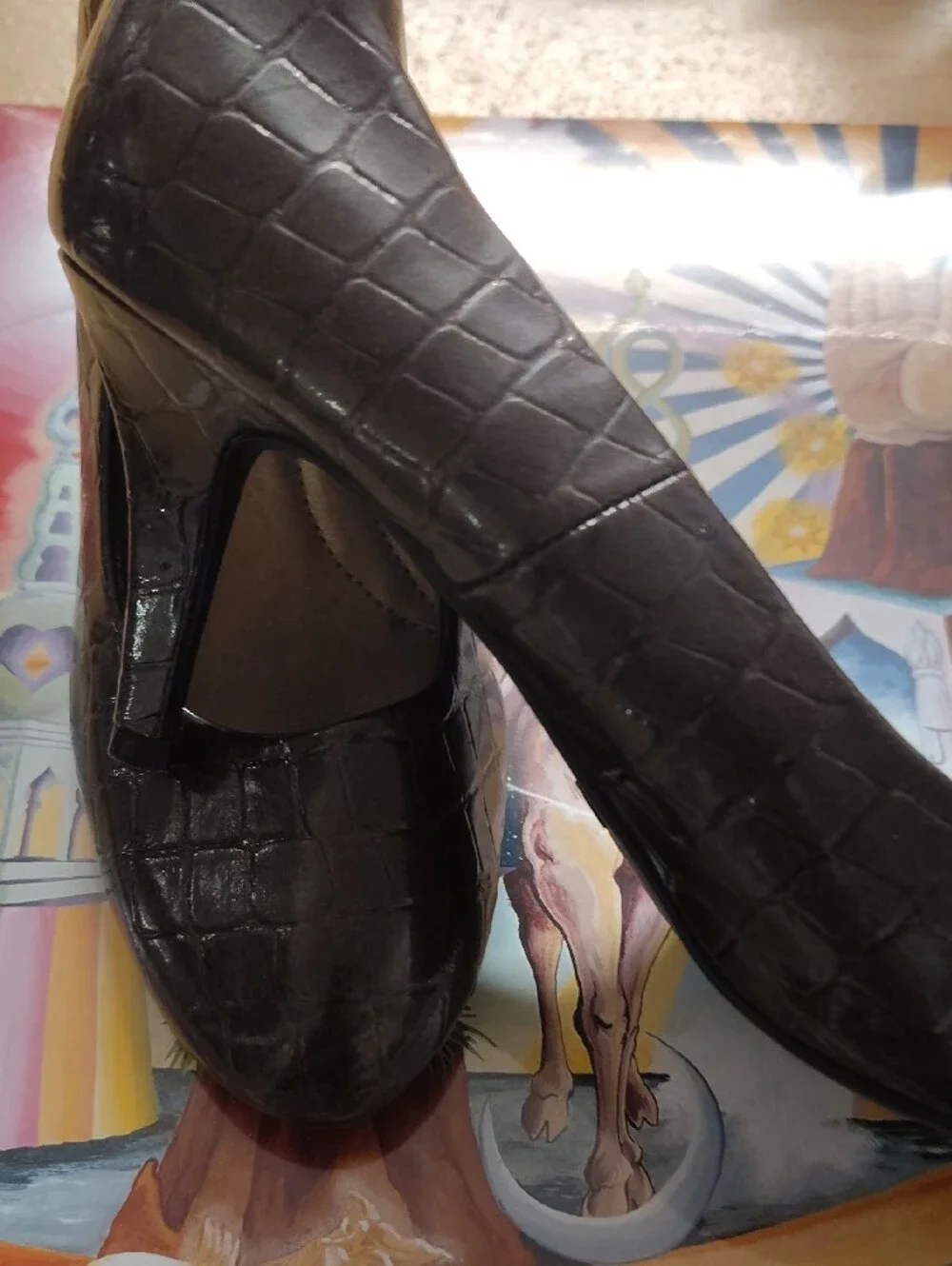 comfort plus by Predictions Brown Croc-Embossed Round-Toe Pumps